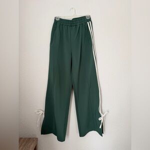 Le Lis Track Pant with Bow Tie Sides | Emerald Green | Small